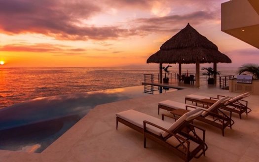 VILLA KISMET MODERN LUXURY