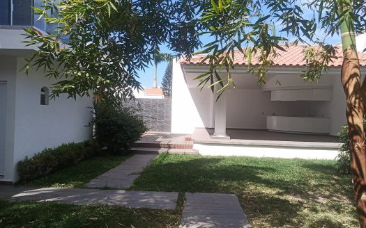 VILLA LAS BRISAS